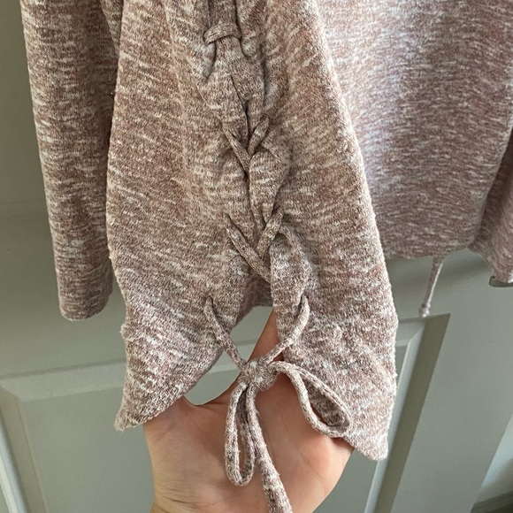 Sweater - Picture 2 of 3